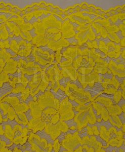 Dentelle rebrodé jaune