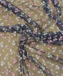 Tulle brodé marine et rose