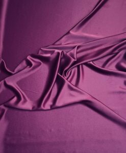 Crêpe envers satin crepe violine