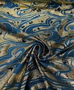 Brocard fleuris marron et or