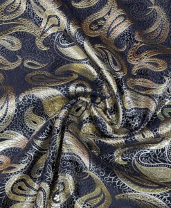Jacquard fond noir imprimé cachemire or
