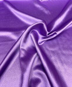 Crêpe envers satin lilas fonce