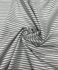 Popeline coton à fines rayures noir et gris