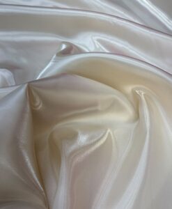 Alternative view of Satin duchesse liquide ivoire