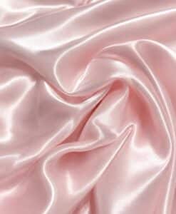 Satin duchesse liquide rose pâle