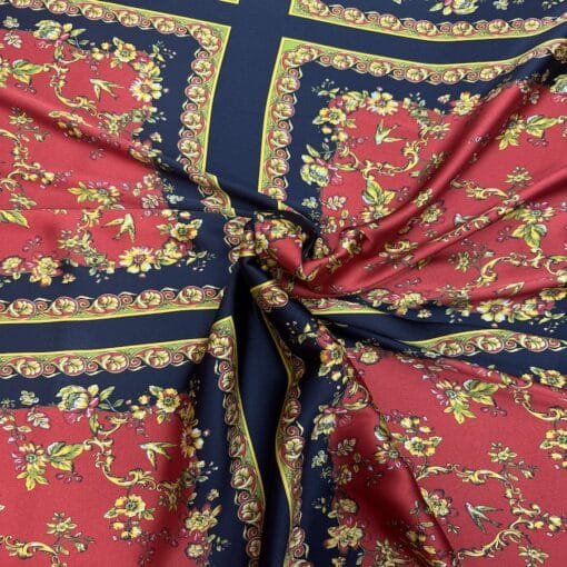 Satin imprimé carre de fleur
