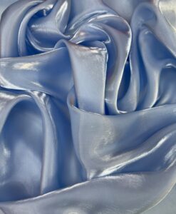Alternative view of Satin liquide bleu ciel