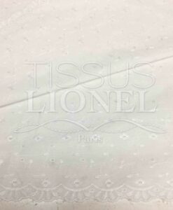 Tissu broderie anglaise blanc