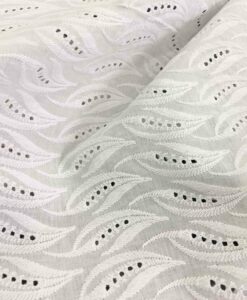 Tissu broderie anglaise Blanc 5