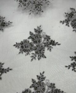 Tulle brodée perlé argent