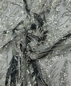 Tulle noir perlé impérial argent