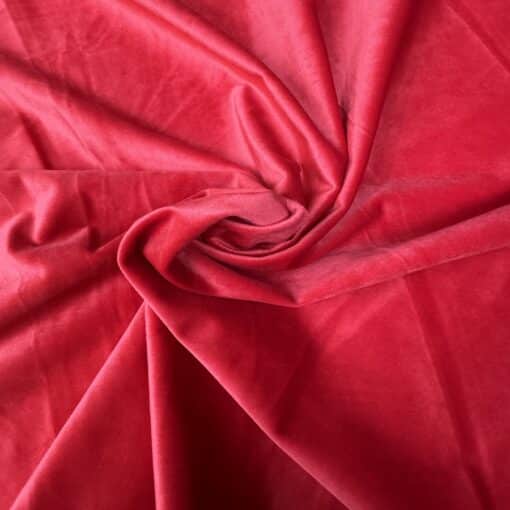 Velours lisse rouge