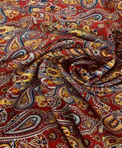 Viscose motif cachemire rouge
